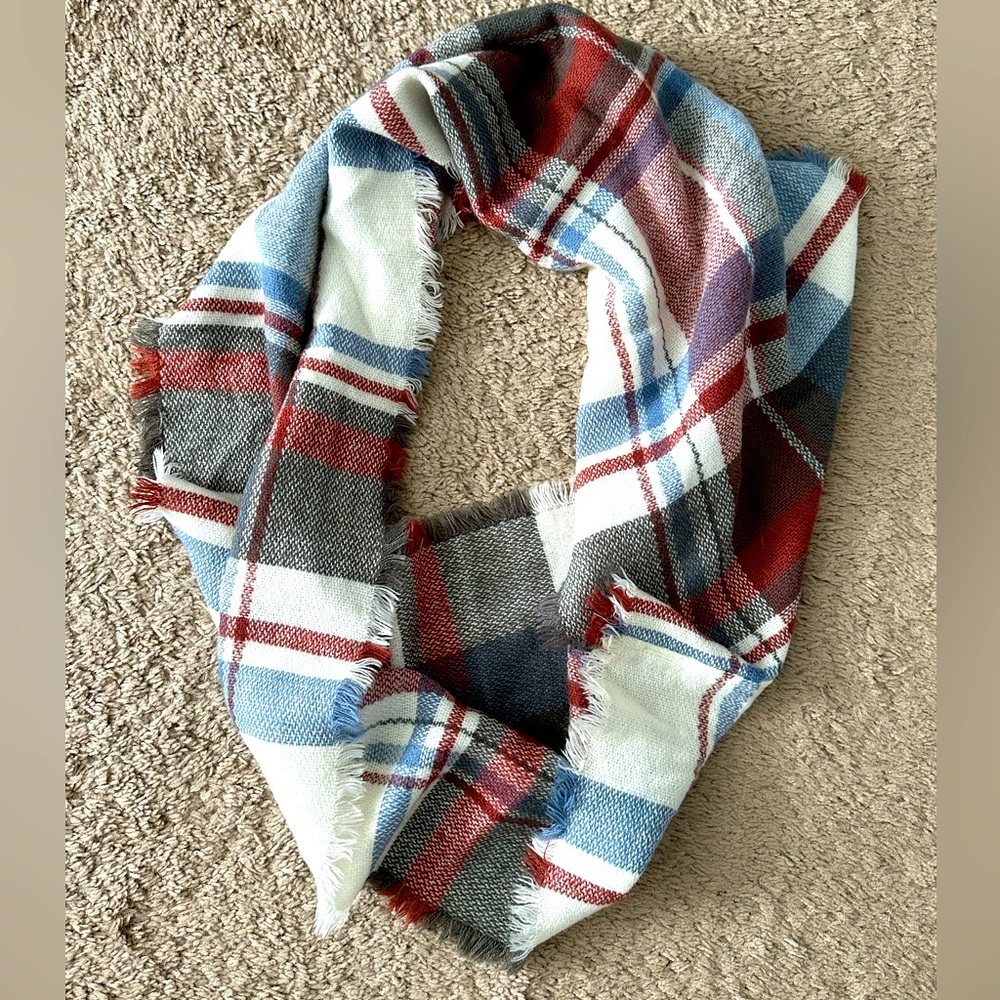 infinity loop plaid scarf
